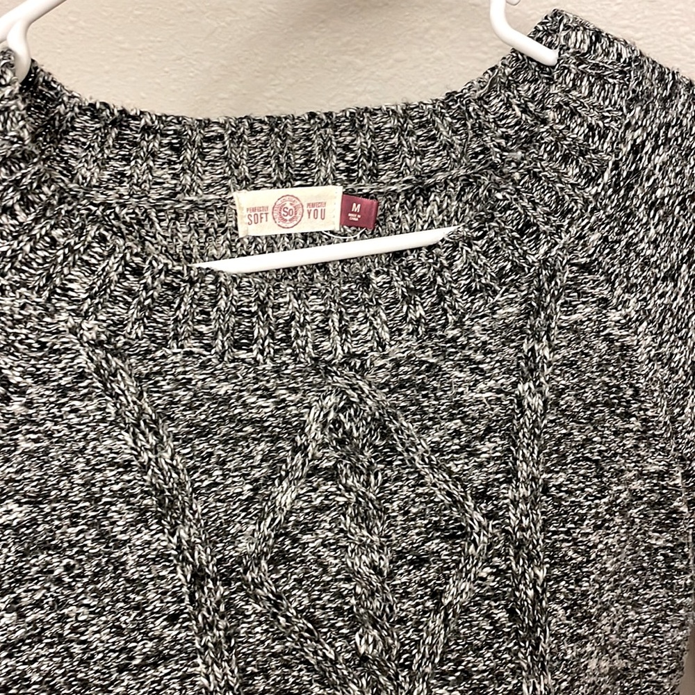 Sweater - Picture 2 of 2